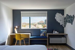 Aloft Scottsdale