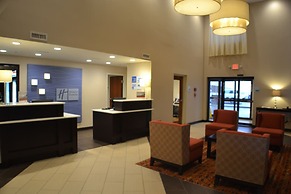 Holiday Inn Express and Suites Indianapolis W- Airport Area, an IHG Ho