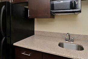 Holiday Inn Express and Suites Indianapolis W- Airport Area by IHG