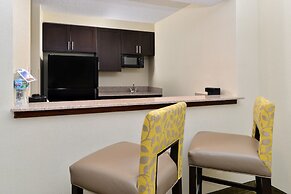 Holiday Inn Express and Suites Indianapolis W- Airport Area by IHG