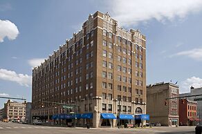 Hampton Inn Indianapolis Downtown Across from Circle Centre