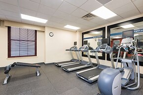 Hampton Inn Indianapolis Downtown Across from Circle Centre