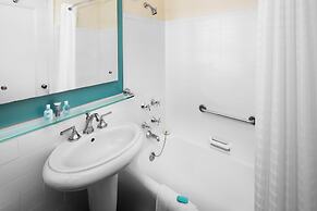 The New Yorker Hotel