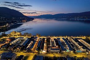 Okanagan Lakefront Resort