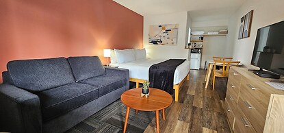 Okanagan Lakefront Resort