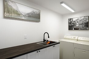 Okanagan Lakefront Resort