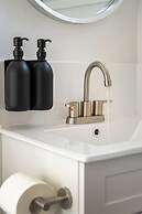 Okanagan Lakefront Resort