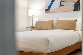 Okanagan Lakefront Resort