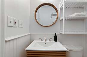 Okanagan Lakefront Resort