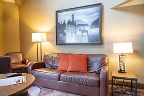 Banff Caribou Lodge and Spa