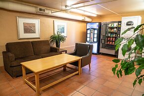 Banff Caribou Lodge and Spa