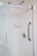 Hampton Inn & Suites Jackson-Coliseum