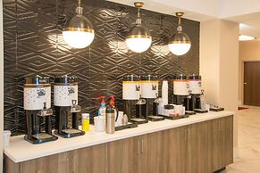 Hampton Inn & Suites Jackson-Coliseum