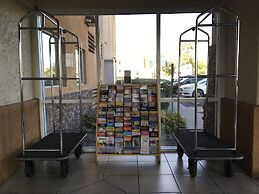 Comfort Inn & Suites near Kino Sports Complex