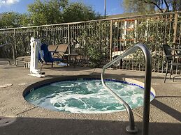 Comfort Inn & Suites near Kino Sports Complex