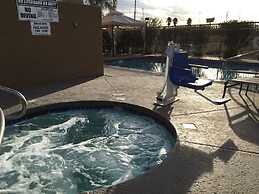 Comfort Inn & Suites near Kino Sports Complex