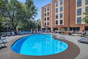 Four Points by Sheraton Greensboro Airport