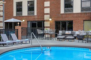 Four Points by Sheraton Greensboro Airport