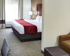 Comfort Suites Omaha Northwest