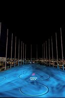 The STRAT Hotel, Casino & Tower