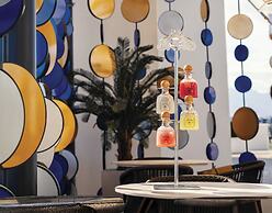 The STRAT Hotel, Casino & Tower