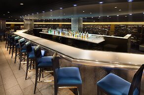 The STRAT Hotel, Casino & Tower