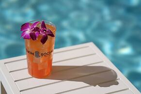 The STRAT Hotel, Casino & Tower