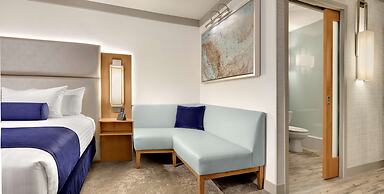 The STRAT Hotel, Casino & Tower