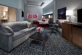 The STRAT Hotel, Casino & Tower