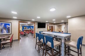 Comfort Inn Charlotte Airport Uptown