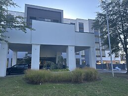 Homewood Suites by Hilton Tulsa South Medical District