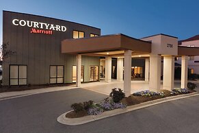 Courtyard by Marriott Charlotte Airport North