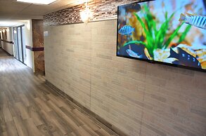 Days Inn by Wyndham Southern Hills/ORU