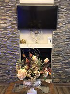 Days Inn by Wyndham Southern Hills/ORU