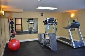 Days Inn by Wyndham Southern Hills/ORU