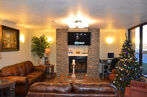 Days Inn by Wyndham Southern Hills/ORU