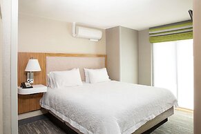 Hampton Inn & Suites Seattle-Downtown