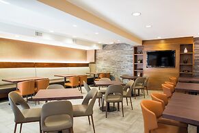 Four Points by Sheraton Downtown Seattle Center