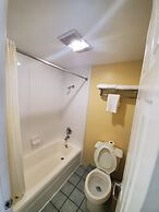 Americas Best Value Inn AT&T Center