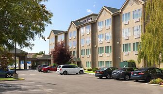 Crystal Inn Hotel & Suites Salt Lake City