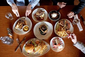 Radisson Hotel Salt Lake City Downtown