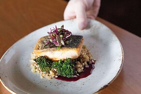 Radisson Hotel Salt Lake City Downtown