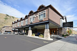 The Rockwell Inn (formerly the Lexington at Jackson Hole Hotel & Suite