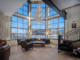 The Rockwell Inn (formerly the Lexington at Jackson Hole Hotel & Suite