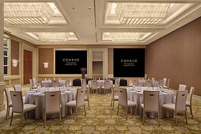 Conrad Singapore Marina Bay