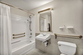 Fairfield Inn & Suites Fort Worth/Fossil Creek