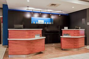 Courtyard by Marriott Columbus Airport