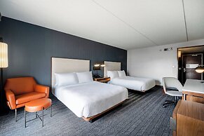 Courtyard by Marriott Columbus Airport