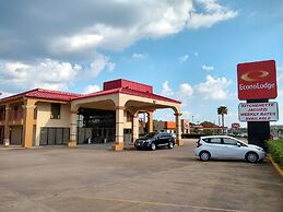 Econo Lodge Inn & Suites West - Energy Corridor