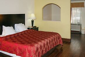 Econo Lodge Inn & Suites West - Energy Corridor